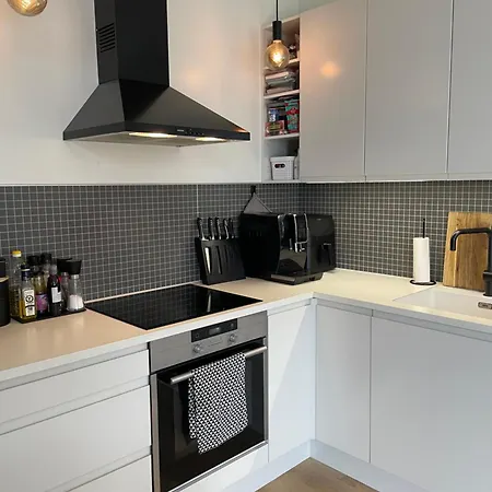 Apartment Stor Og Moderne Med Hoy Standard Og Flott Utsikt, 2 Soverom